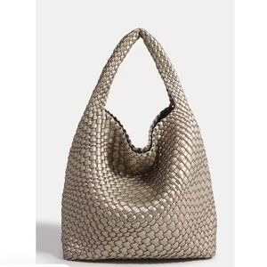 Woven Hobo Shoulder Bag in Metallic silver
